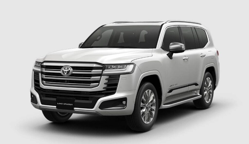 Hybrid vs Electric Cars in UAE